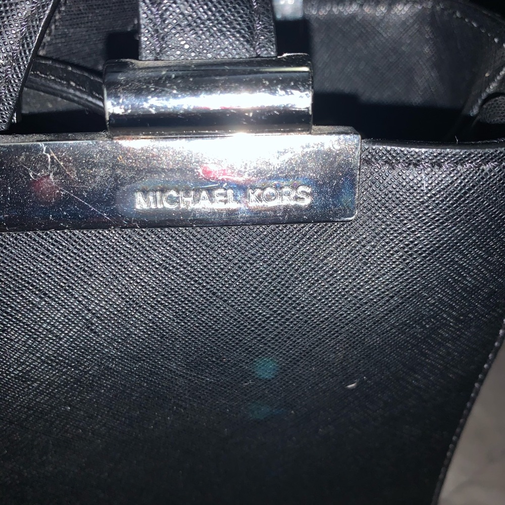 Michael Kors black purse - Picture 4 of 8